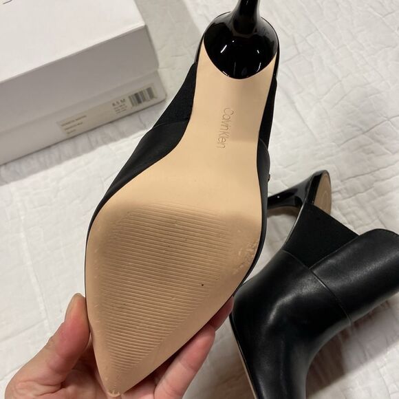Calvin Klein Black Mules with Pointed Toe and Kitten Heel size 8.5 - Picture 4 of 7